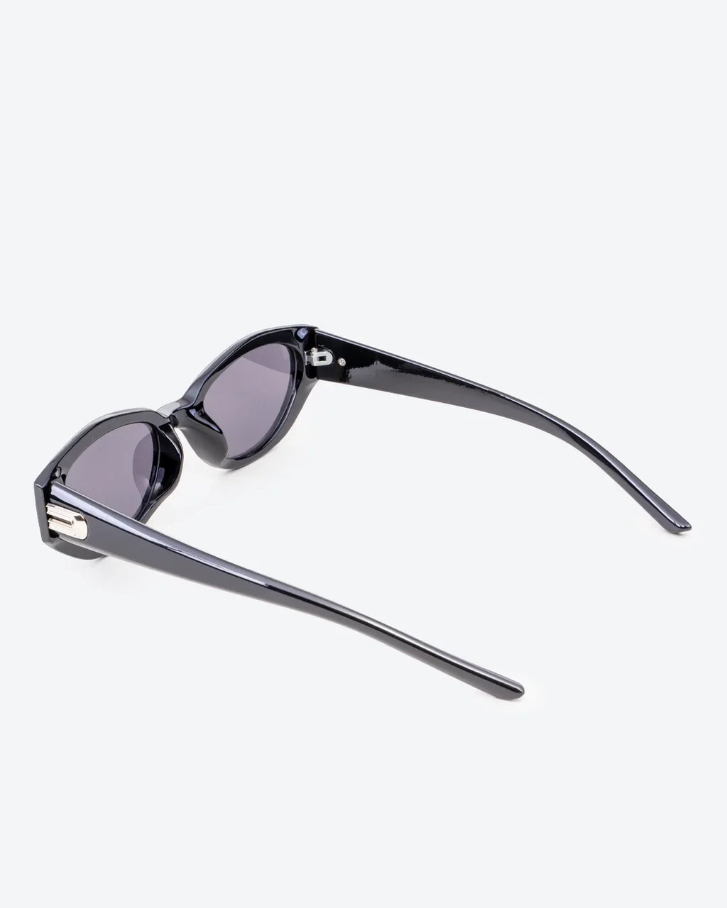 VEGA - Black Lenses, Black Frame