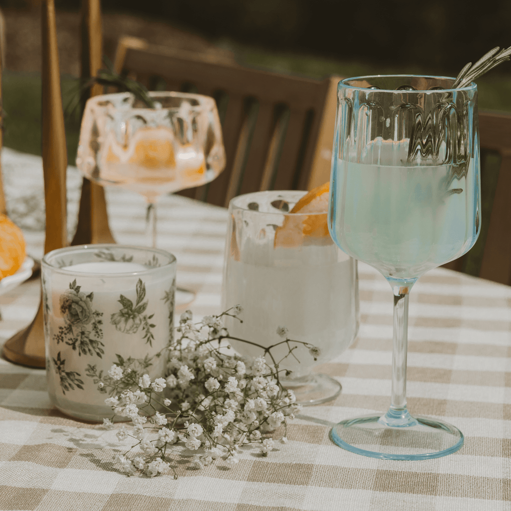 Outdoor Plastic Coupe Drinkware