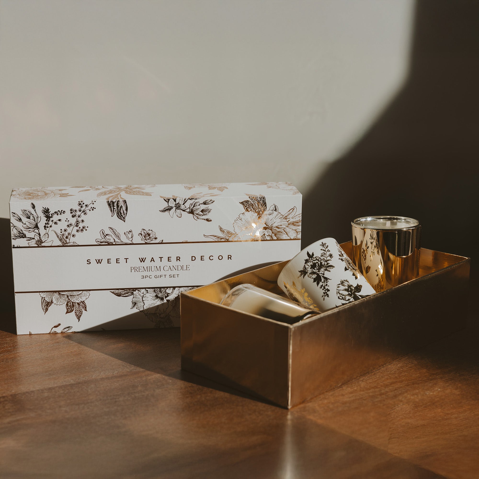 Candle Gift Box Set (Salt and Sea, Island Air, Palo Santo Patchouli)