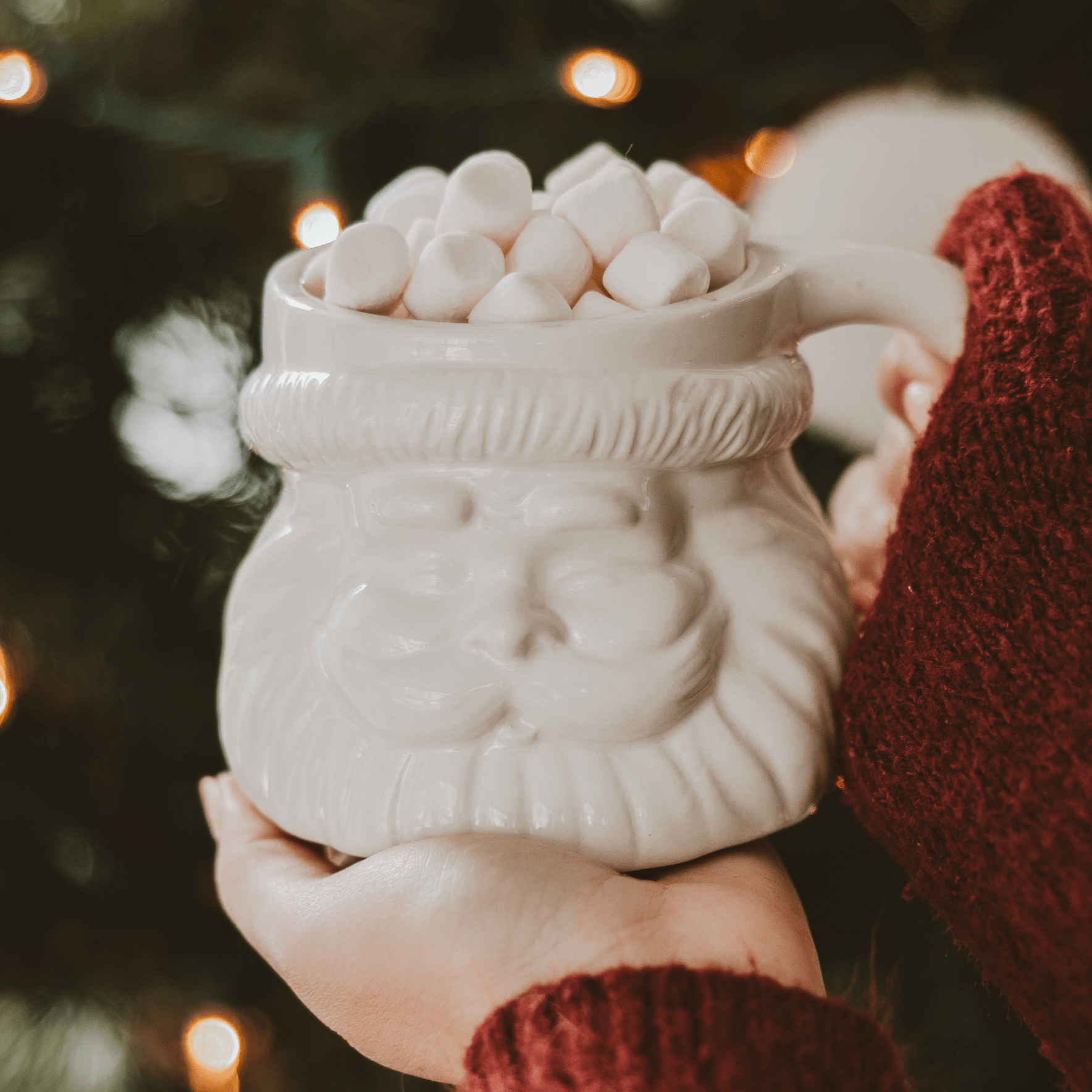 Santa 19 oz Figural Coffee Mug