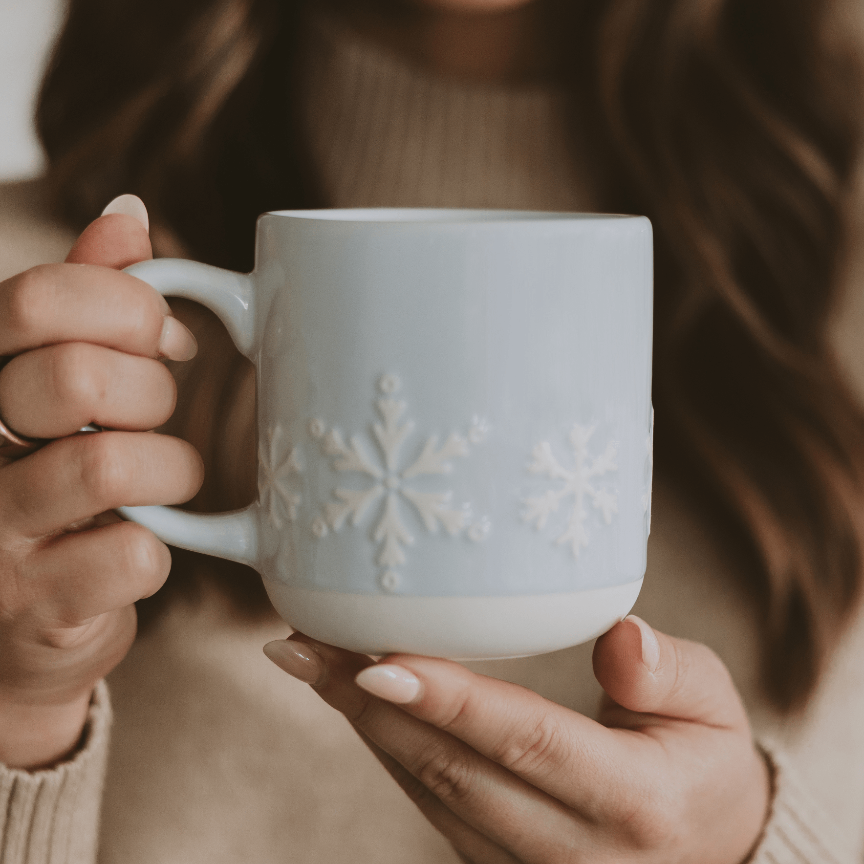 Snowflakes 14 oz Blue Stoneware Coffee Mug
