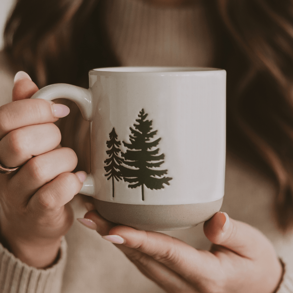 Green Trees 14 oz Cream Stoneware Coffee Mug