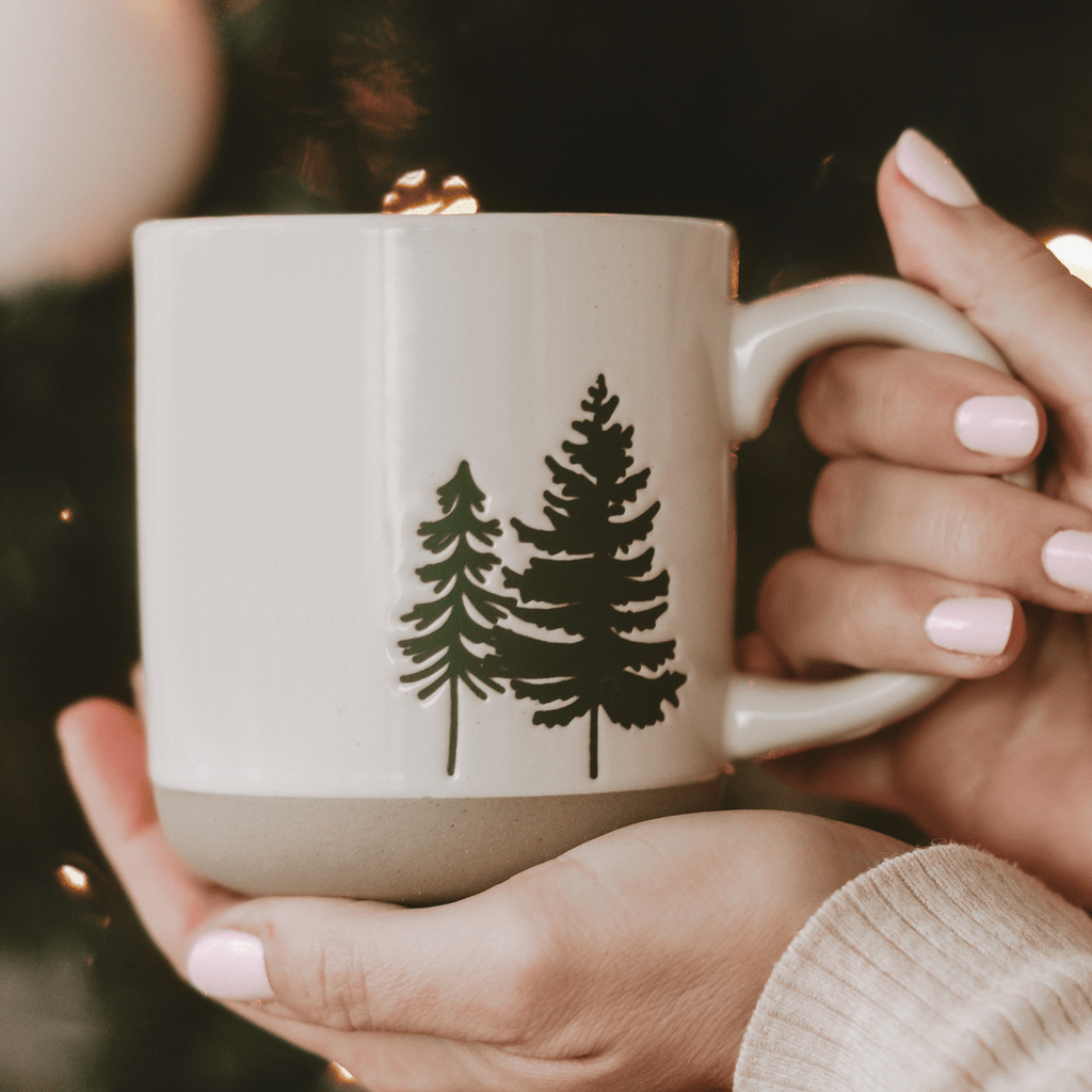 Green Trees 14 oz Cream Stoneware Coffee Mug