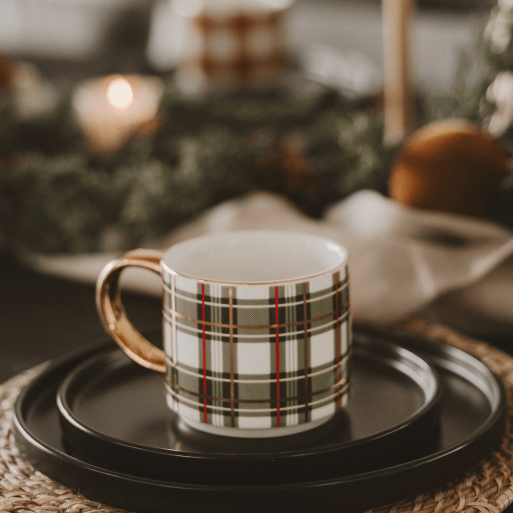 Green Plaid 14 oz Gold Handle Coffee Mug