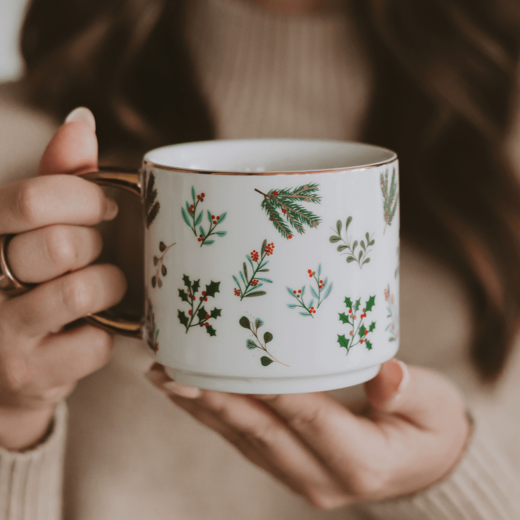 Holiday Greenery 14 oz Gold Handle Coffee Mug