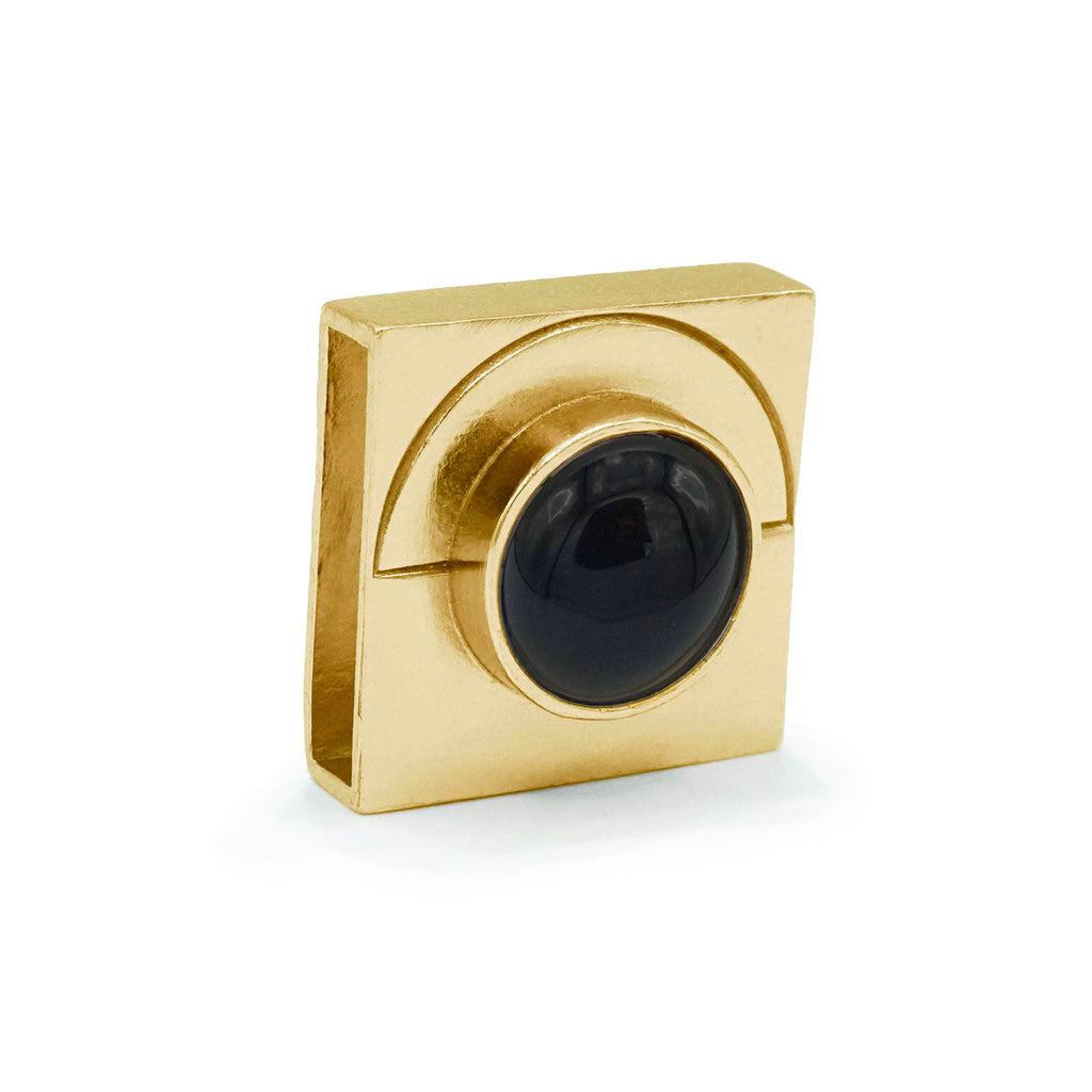 Onyx Moon Crystal Charm – Gold or Silver | DIPHDA