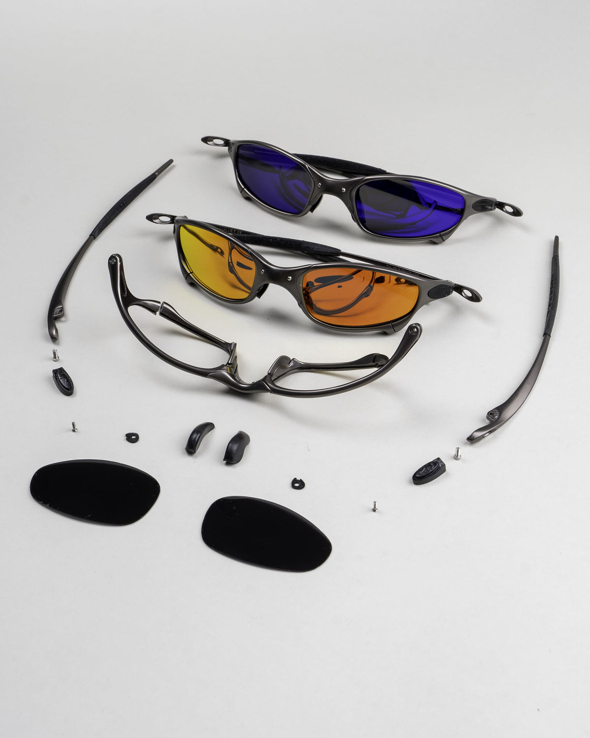 PHANTOM - Pink Polarized Lenses, Carbon Frame