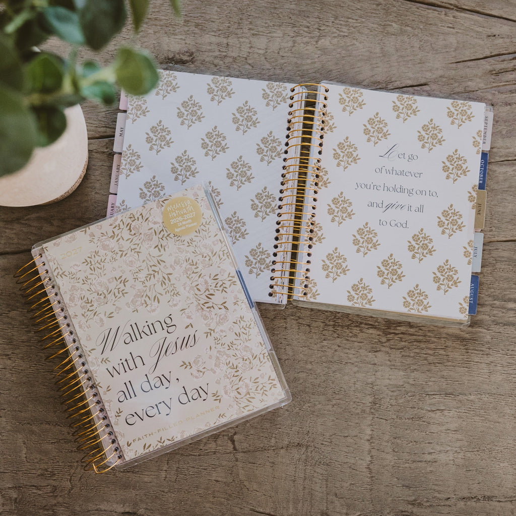 Walking with Jesus All Day, Every Day 2026-2027 18 Month Planner