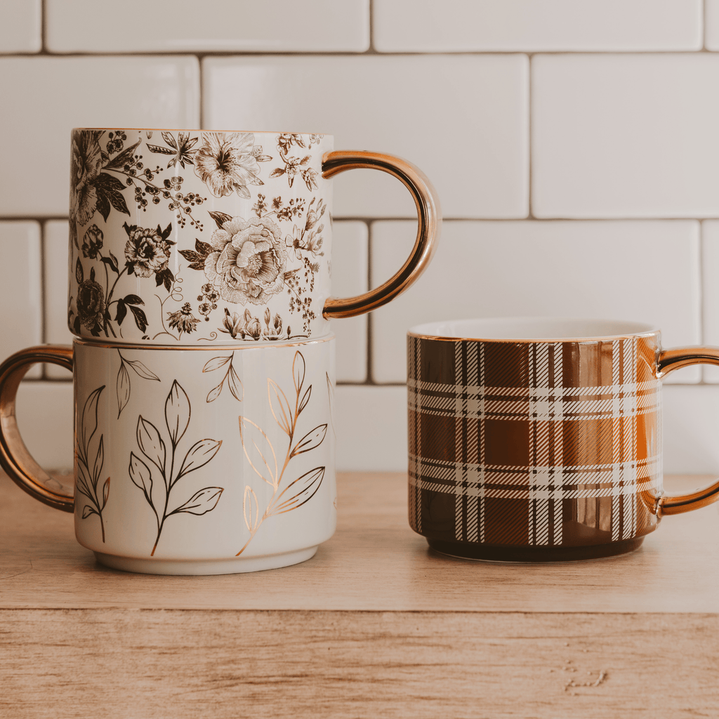 Gold Leaves 14 oz Gold Handle Coffee Mug
