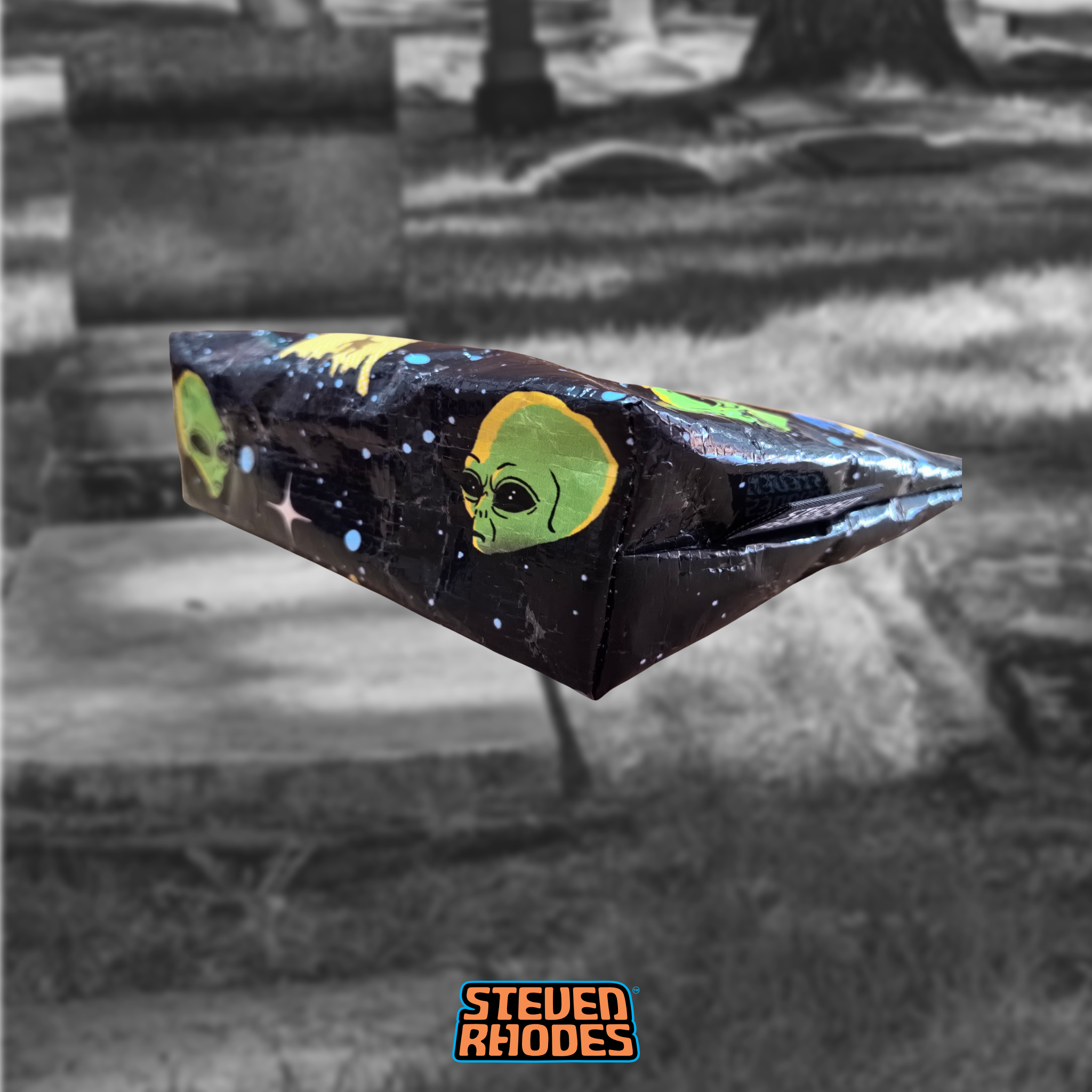 Aliens Zipper Pouch