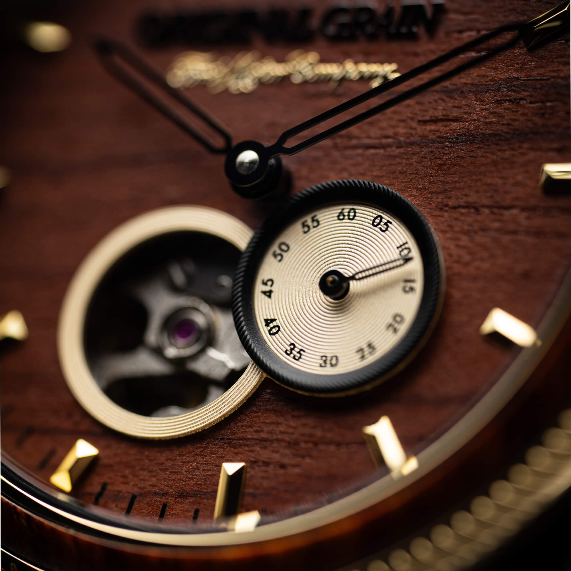 Ford.com Vintage Gold Automatic 40mm