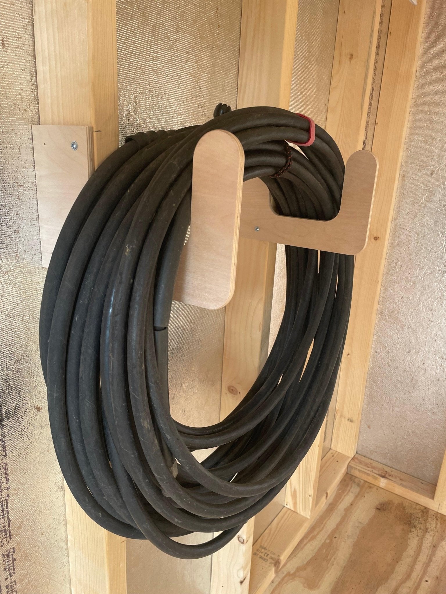 Hose & Extension Cord Organizer Hook