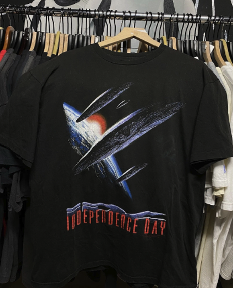 96 Independence Day Vintage Black T-Shirt