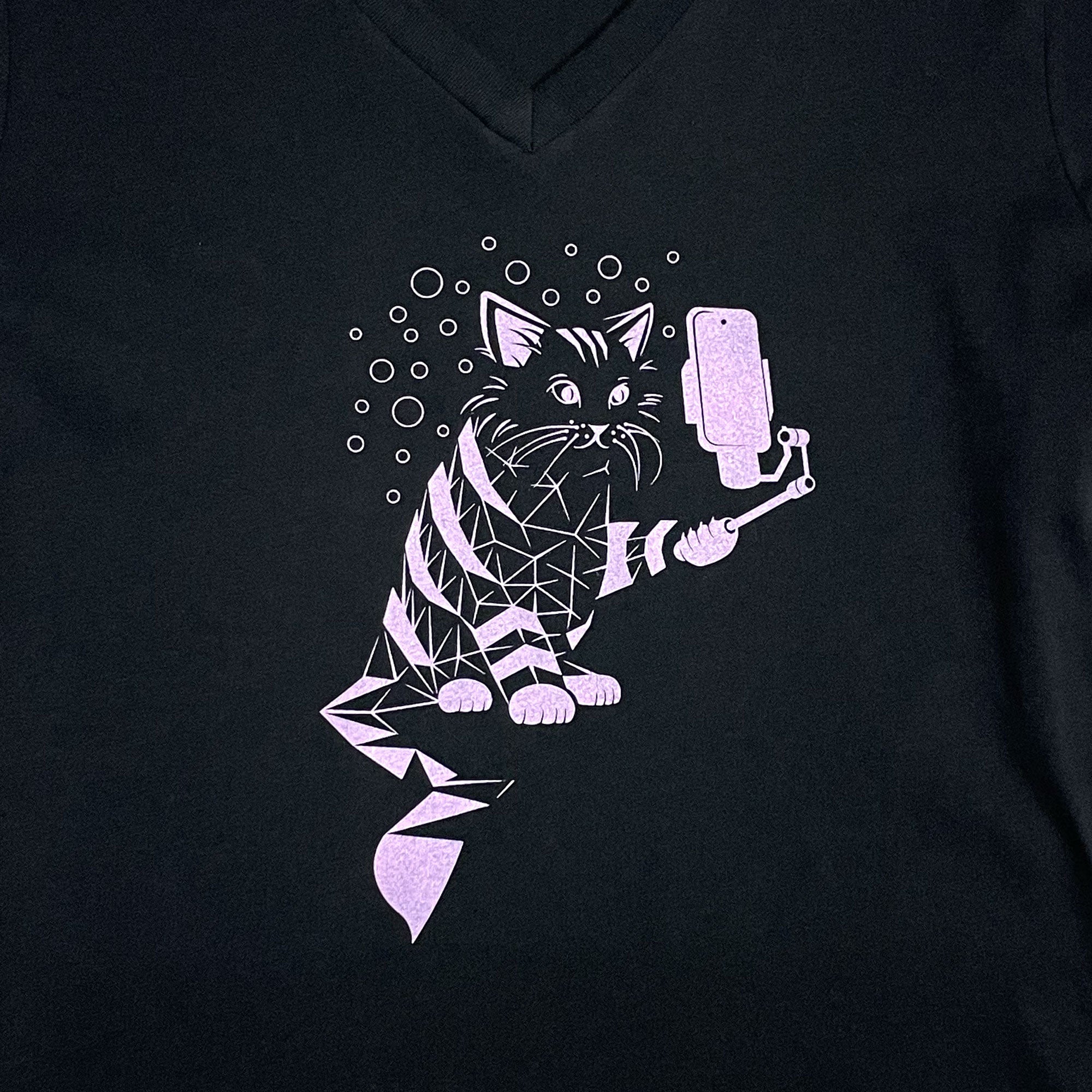 Snap Cat Womens V-neck T-shirt