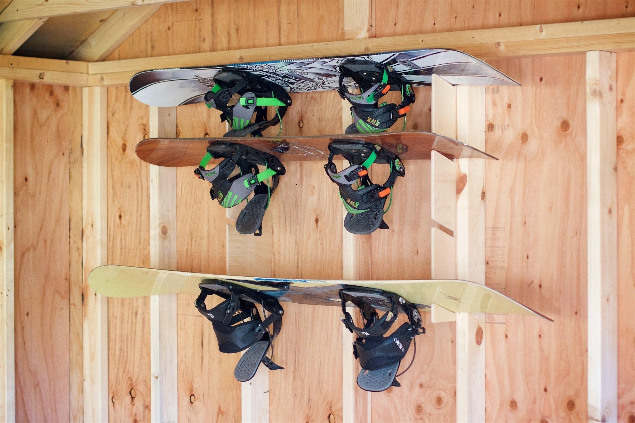 Snowboard Stud Mounted Rack