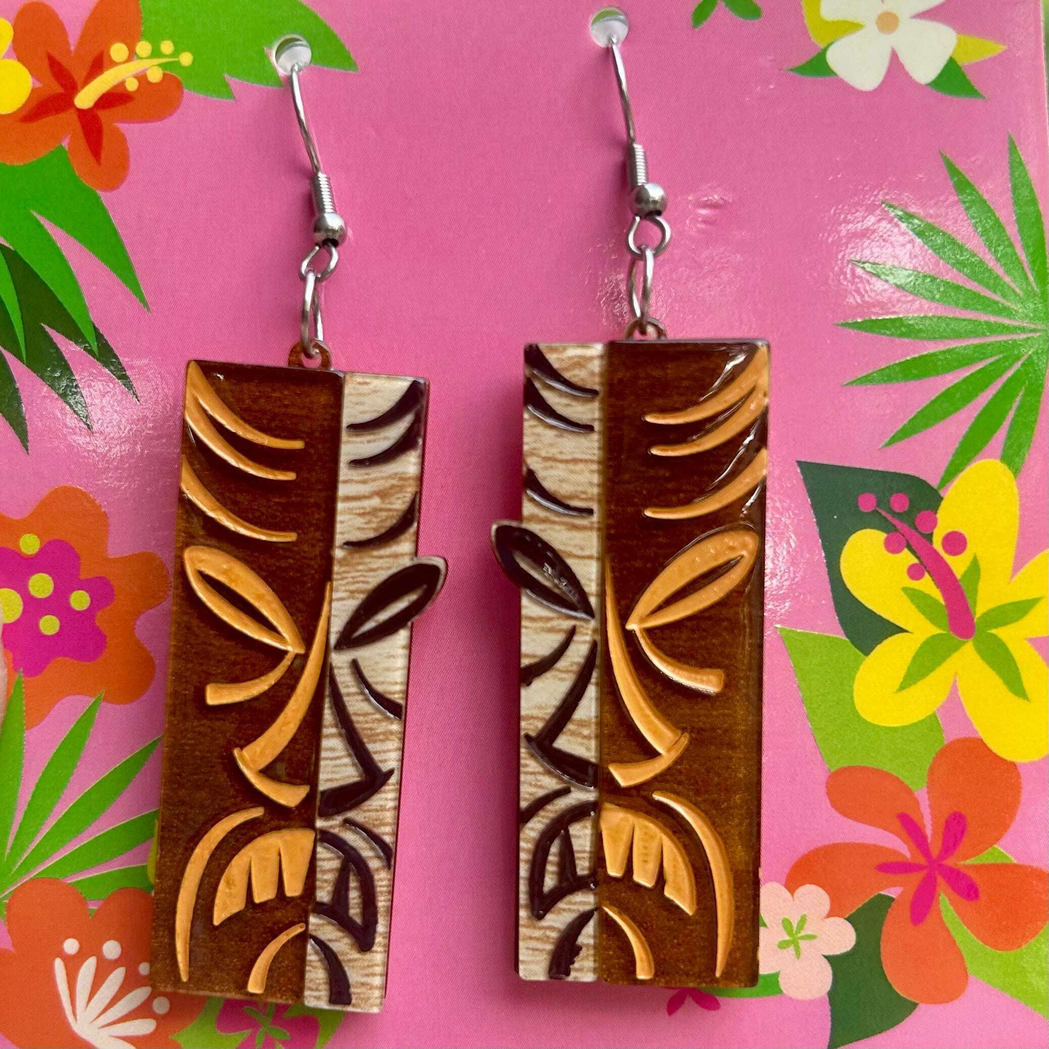 Polynesian Pup Mini Brooch by Miss Fluff x Lipstick & Chrome